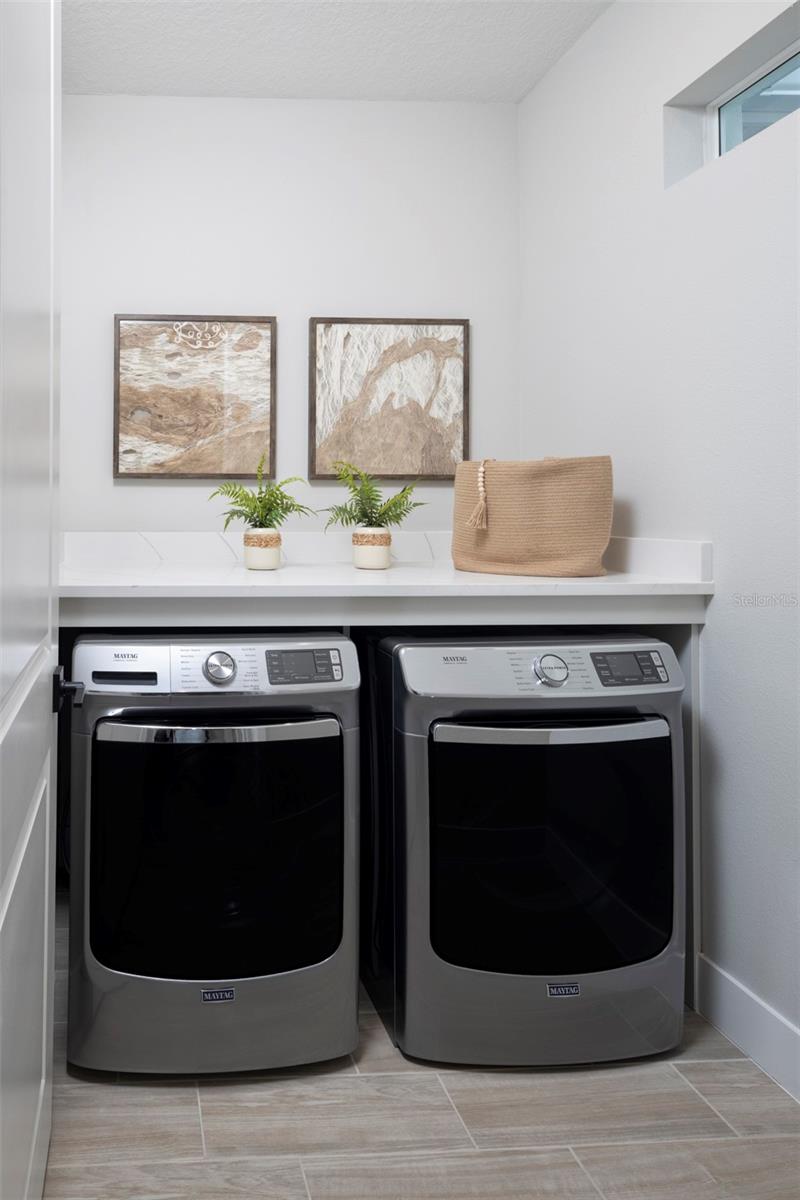 LAKESPUR AT WELLEN PARK - Residential