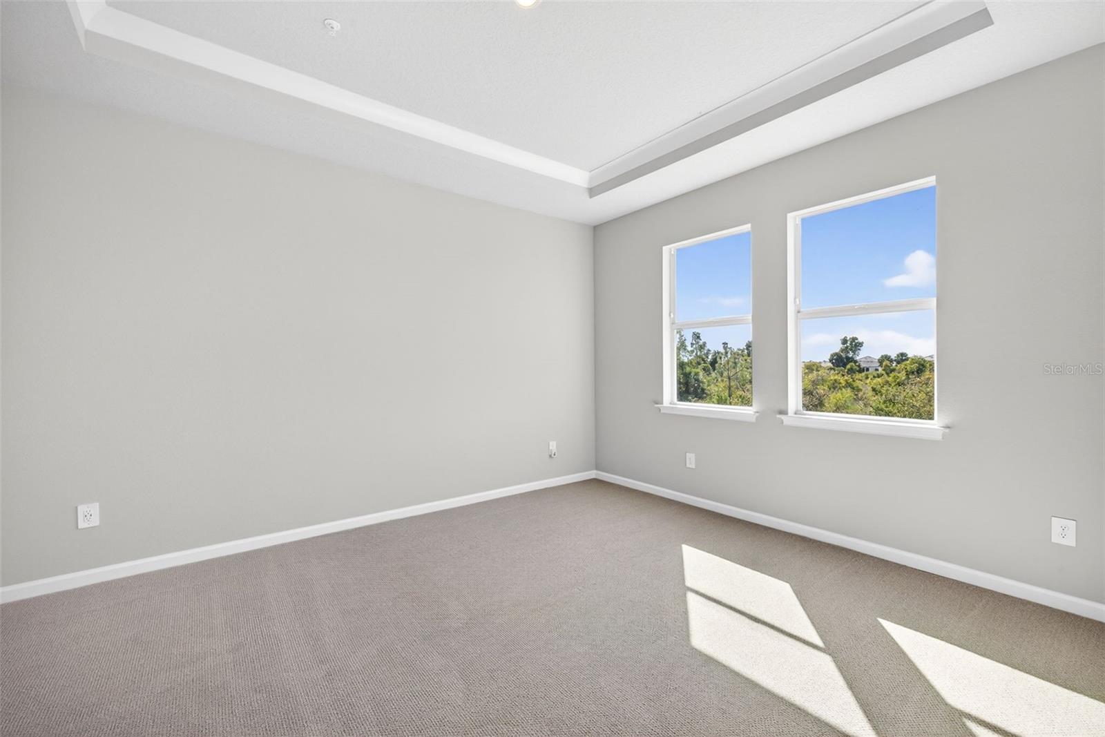 LAKESPUR AT WELLEN PARK - Residential