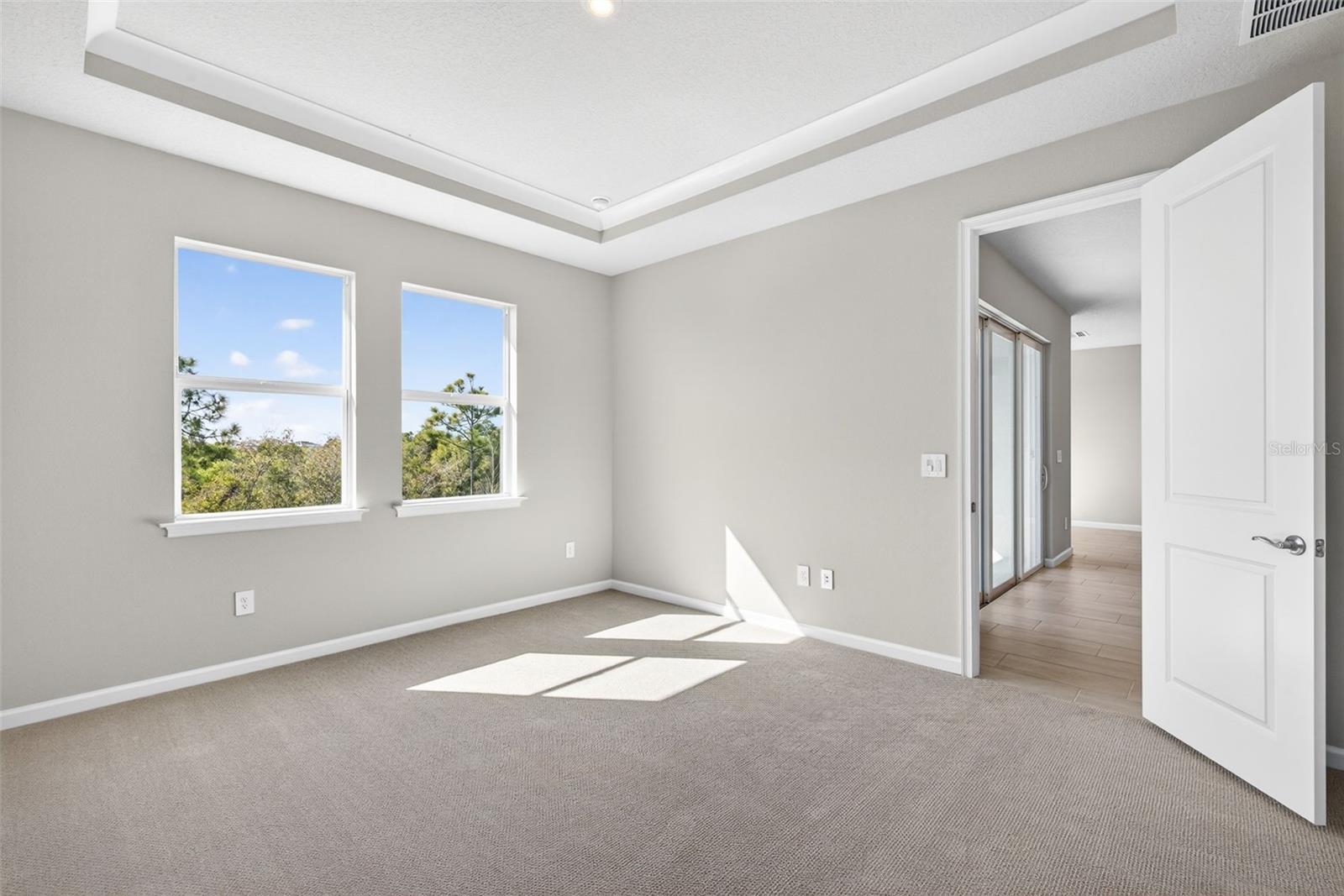 LAKESPUR AT WELLEN PARK - Residential