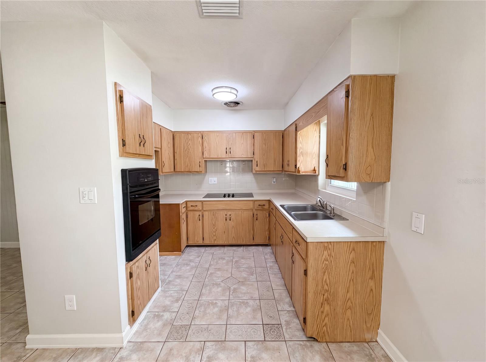 BRENTWOOD HEIGHTS 3RD ADD - Residential