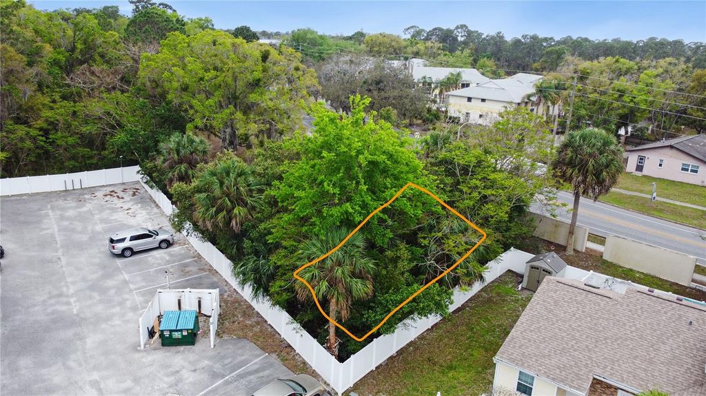 Photo of 210 Arbor Circle, Sanford, FL 32773 (MLS # O6388414)