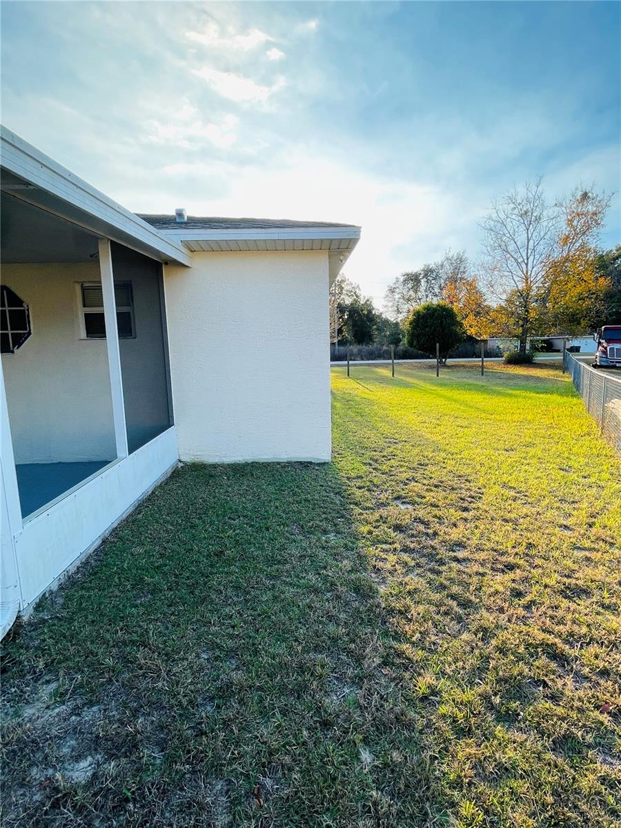 SILVER SPGS SHORES UN 17 - Residential