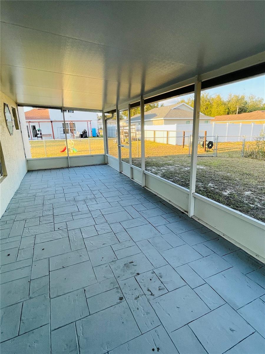 SILVER SPGS SHORES UN 17 - Residential