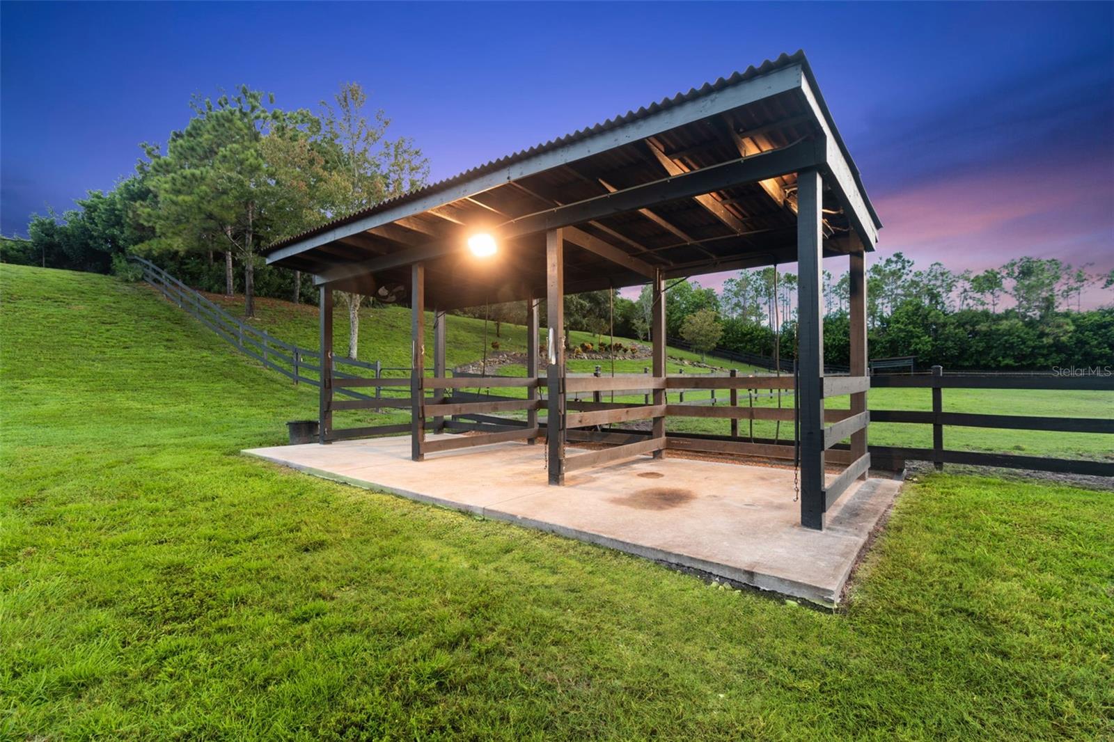 TAMPA & TARPON SPGS LAND CO - Residential