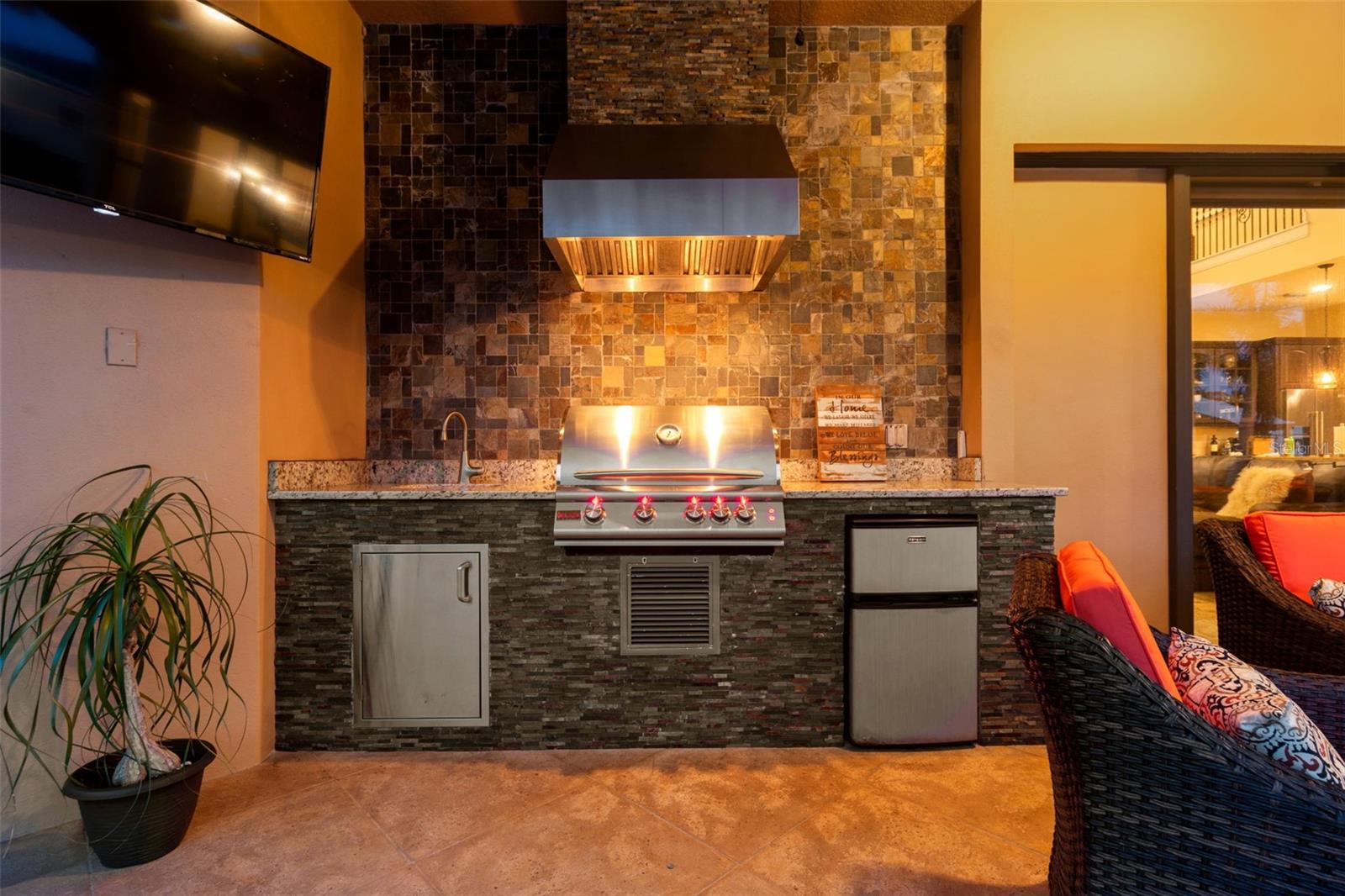 TAMPA & TARPON SPGS LAND CO - Residential