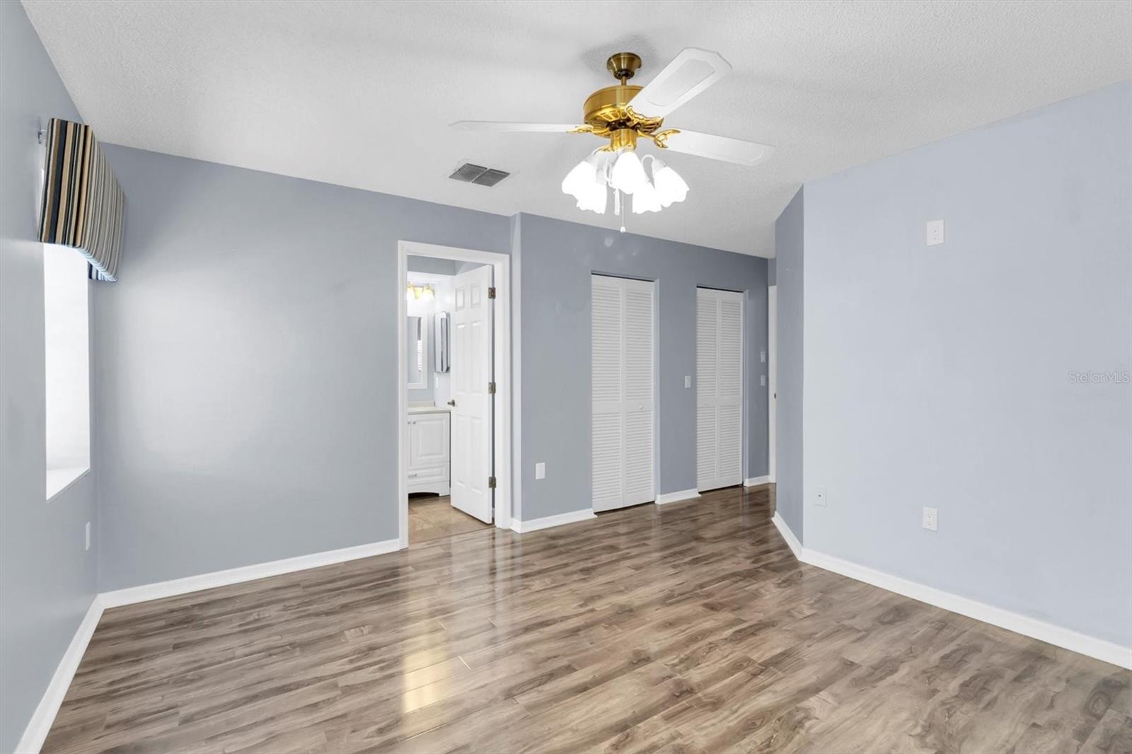 VICKSBURG VILLAGE CONDO - Residential