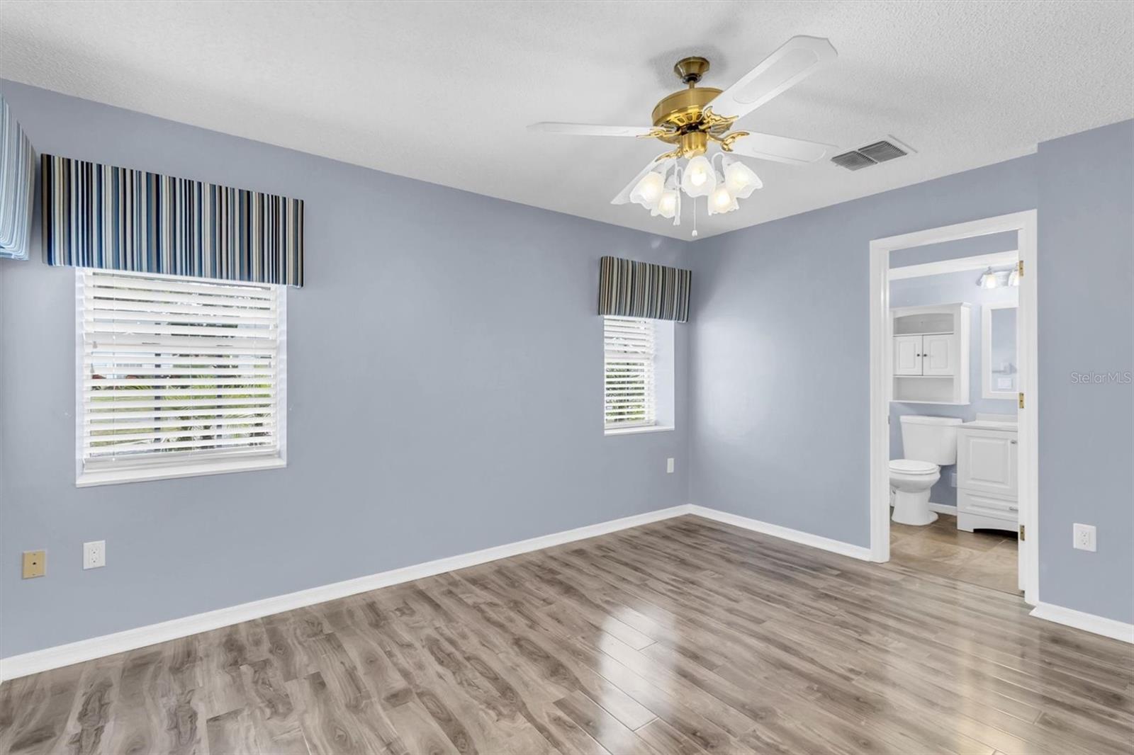 VICKSBURG VILLAGE CONDO - Residential