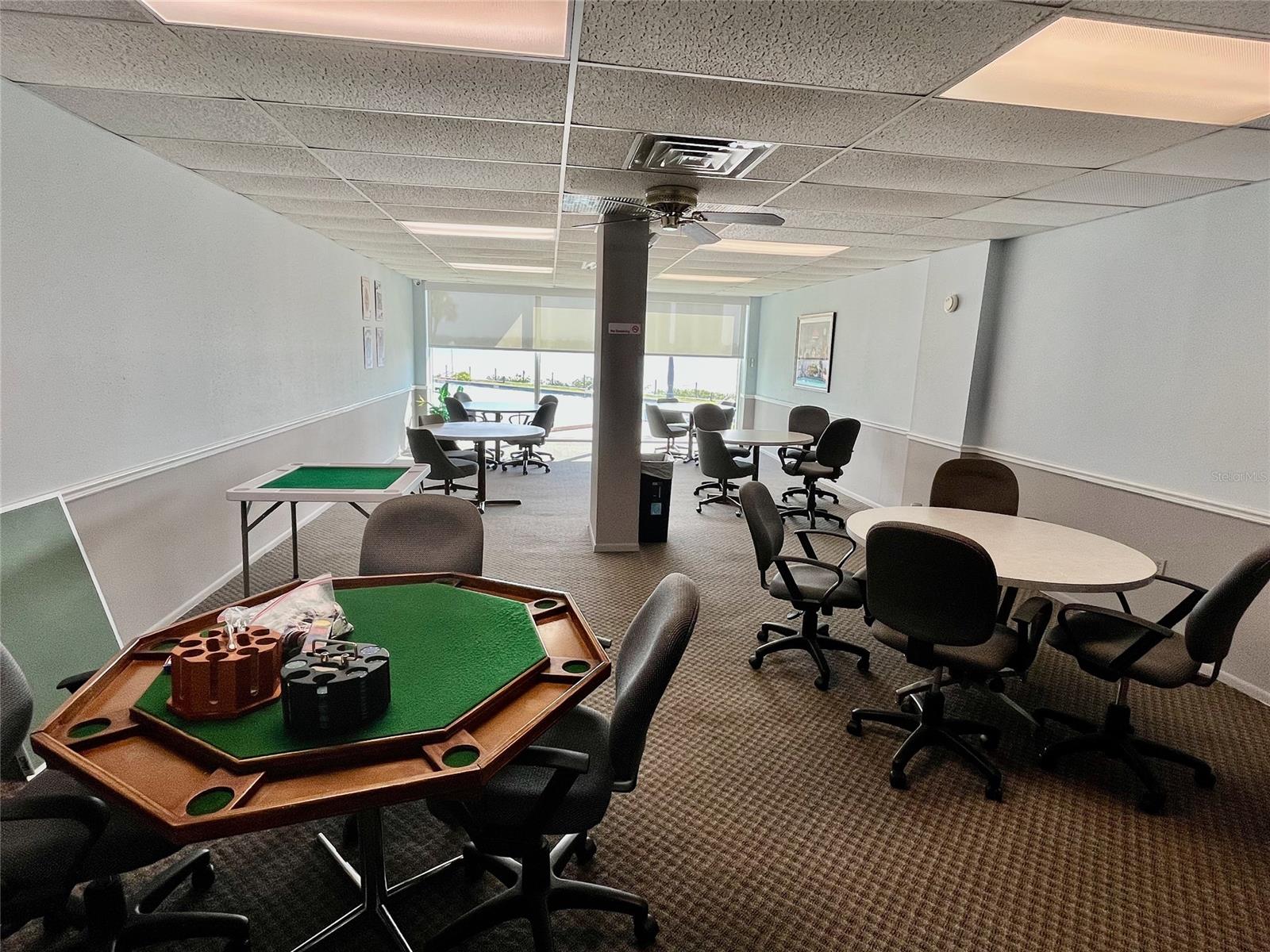 Bayshore Bath & Tennis Club Condo - Residential