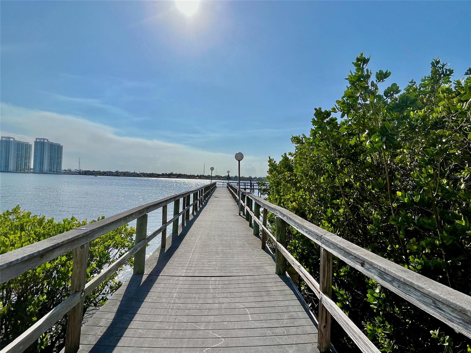 Bayshore Bath & Tennis Club Condo - Residential