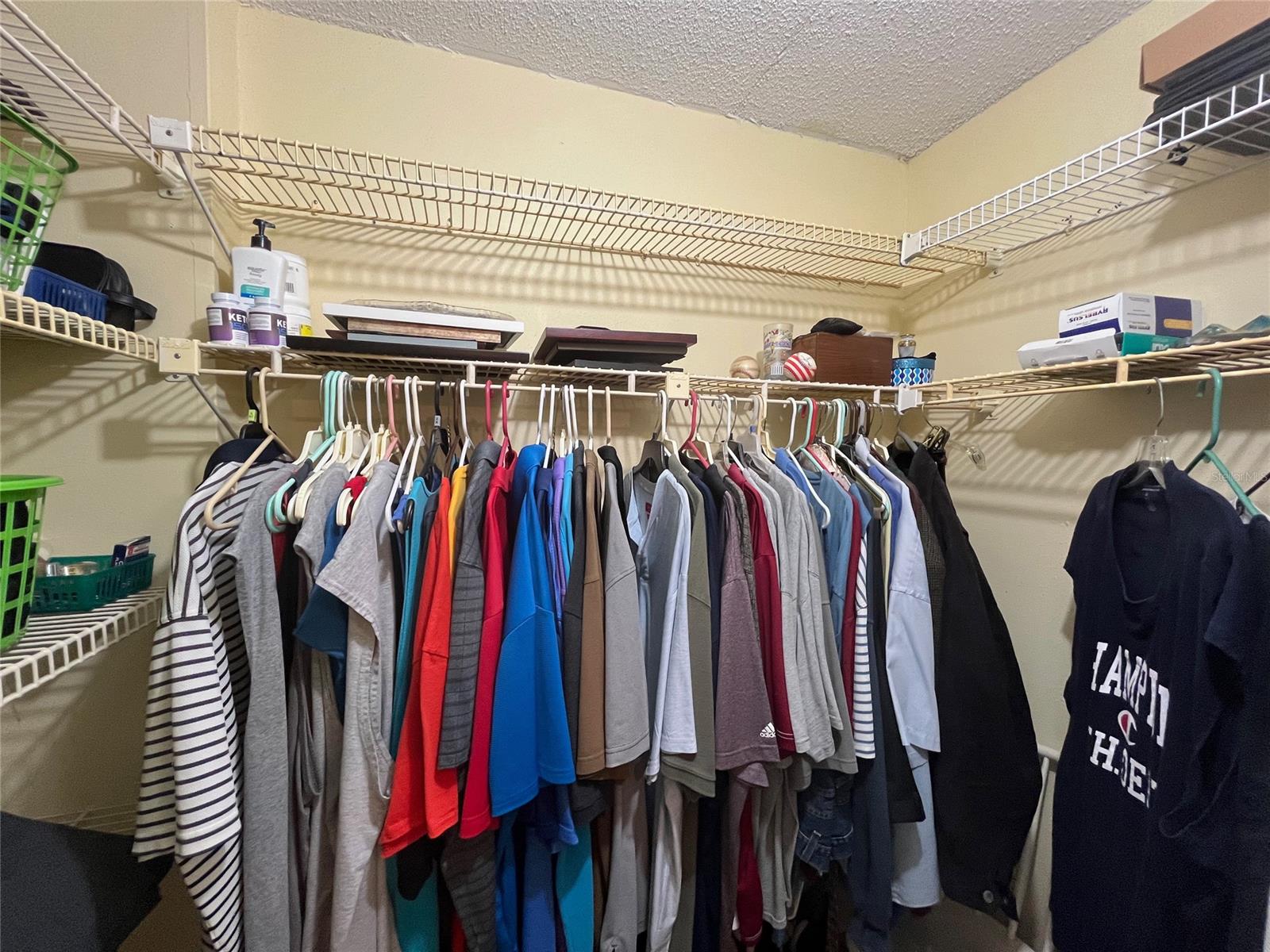 Bayshore Bath & Tennis Club Condo - Residential