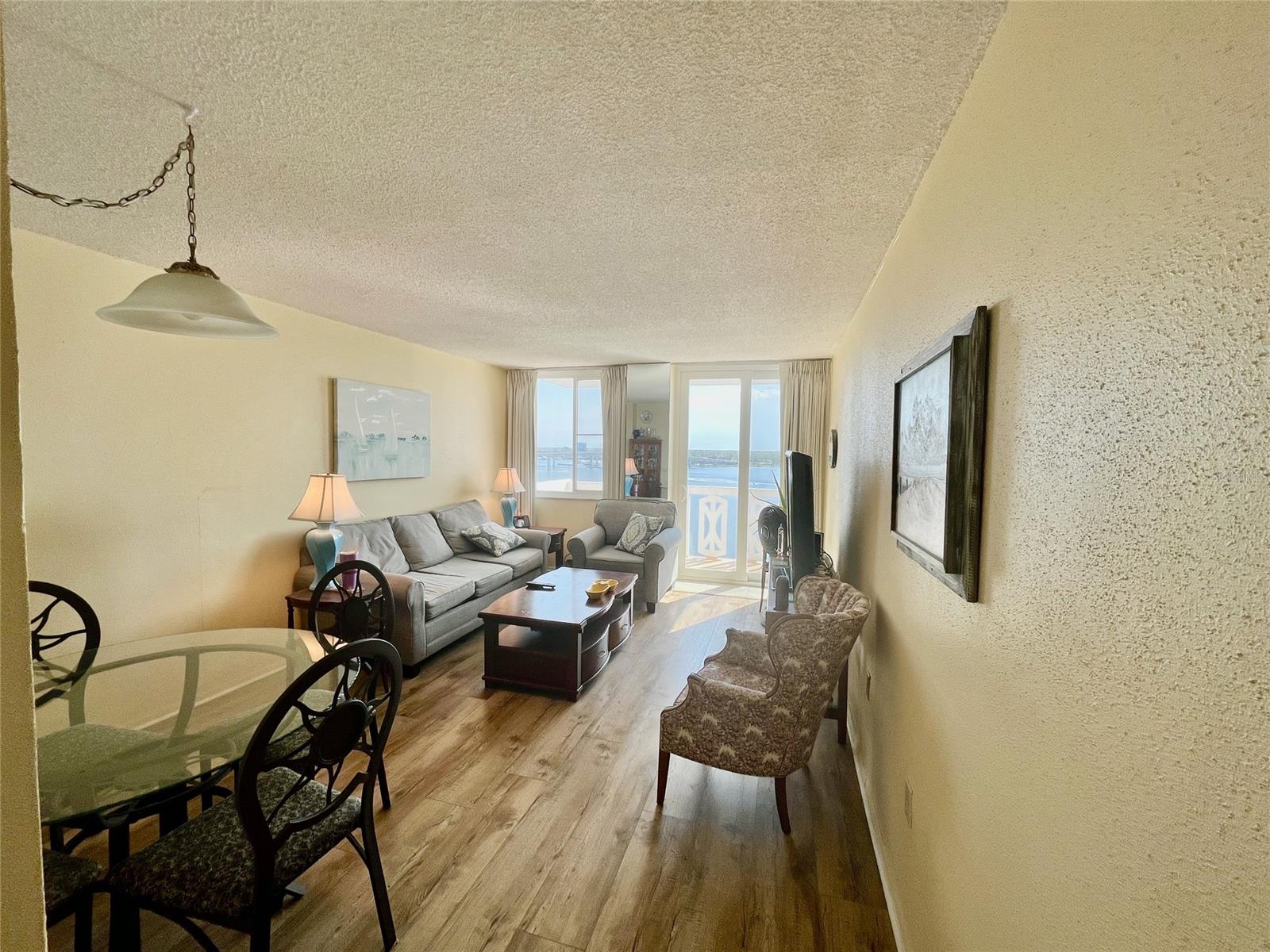Bayshore Bath & Tennis Club Condo - Residential