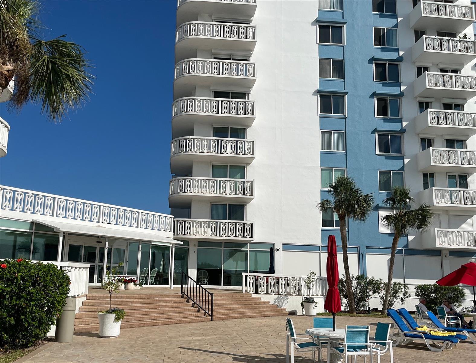 Bayshore Bath & Tennis Club Condo - Residential