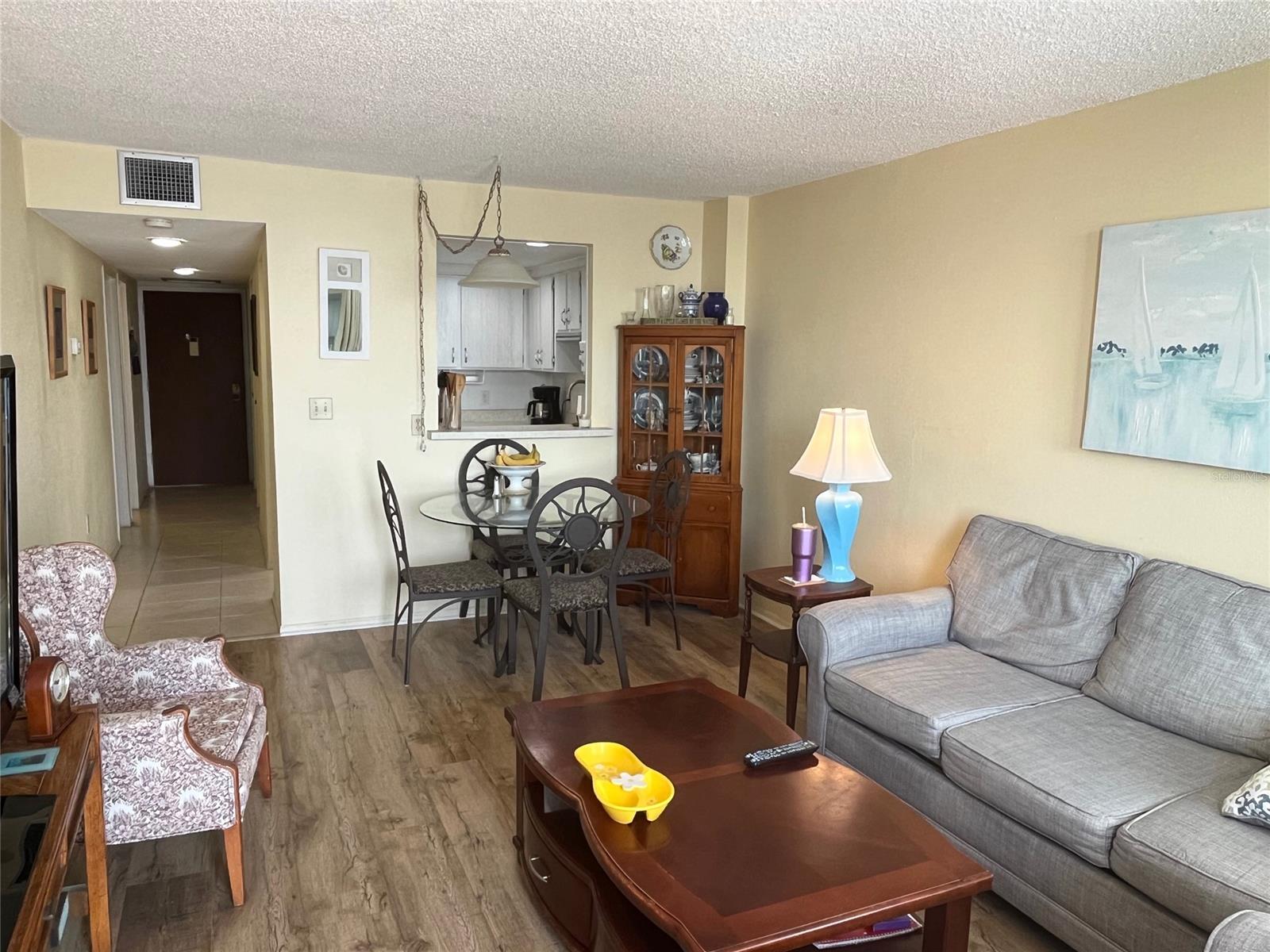 Bayshore Bath & Tennis Club Condo - Residential