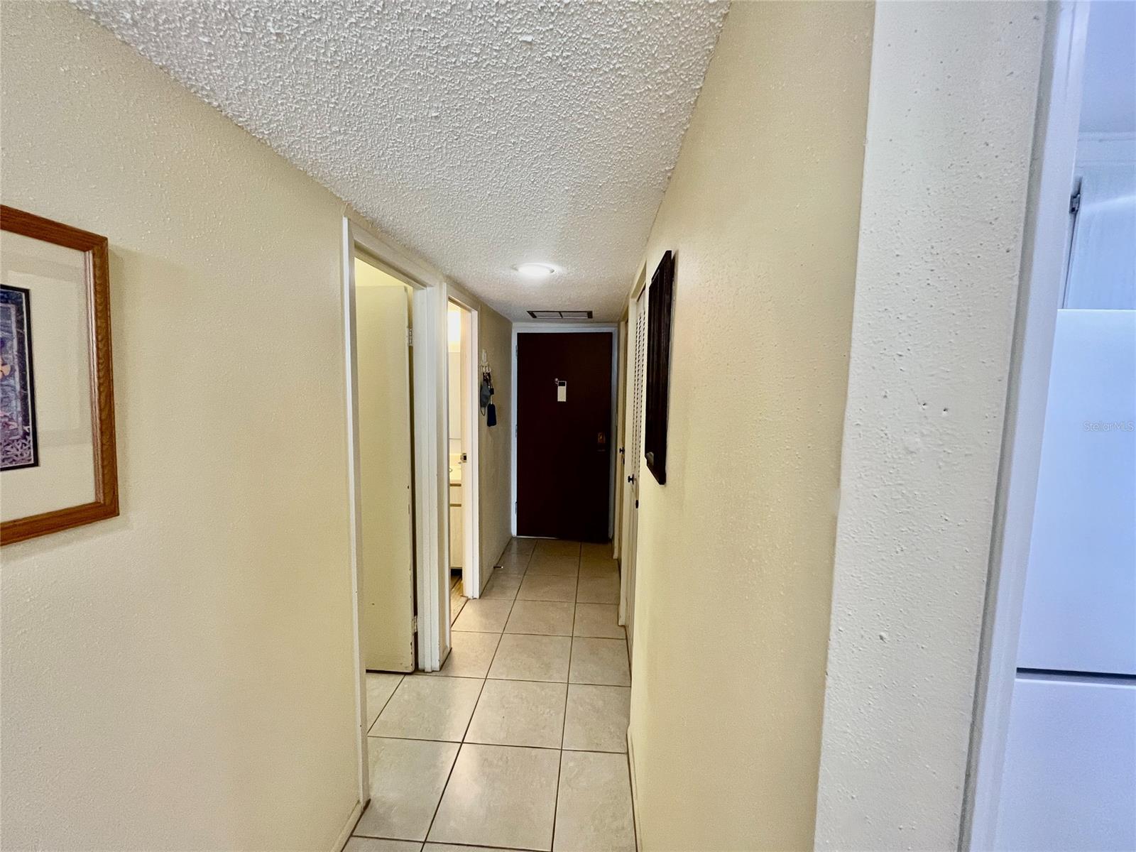 Bayshore Bath & Tennis Club Condo - Residential