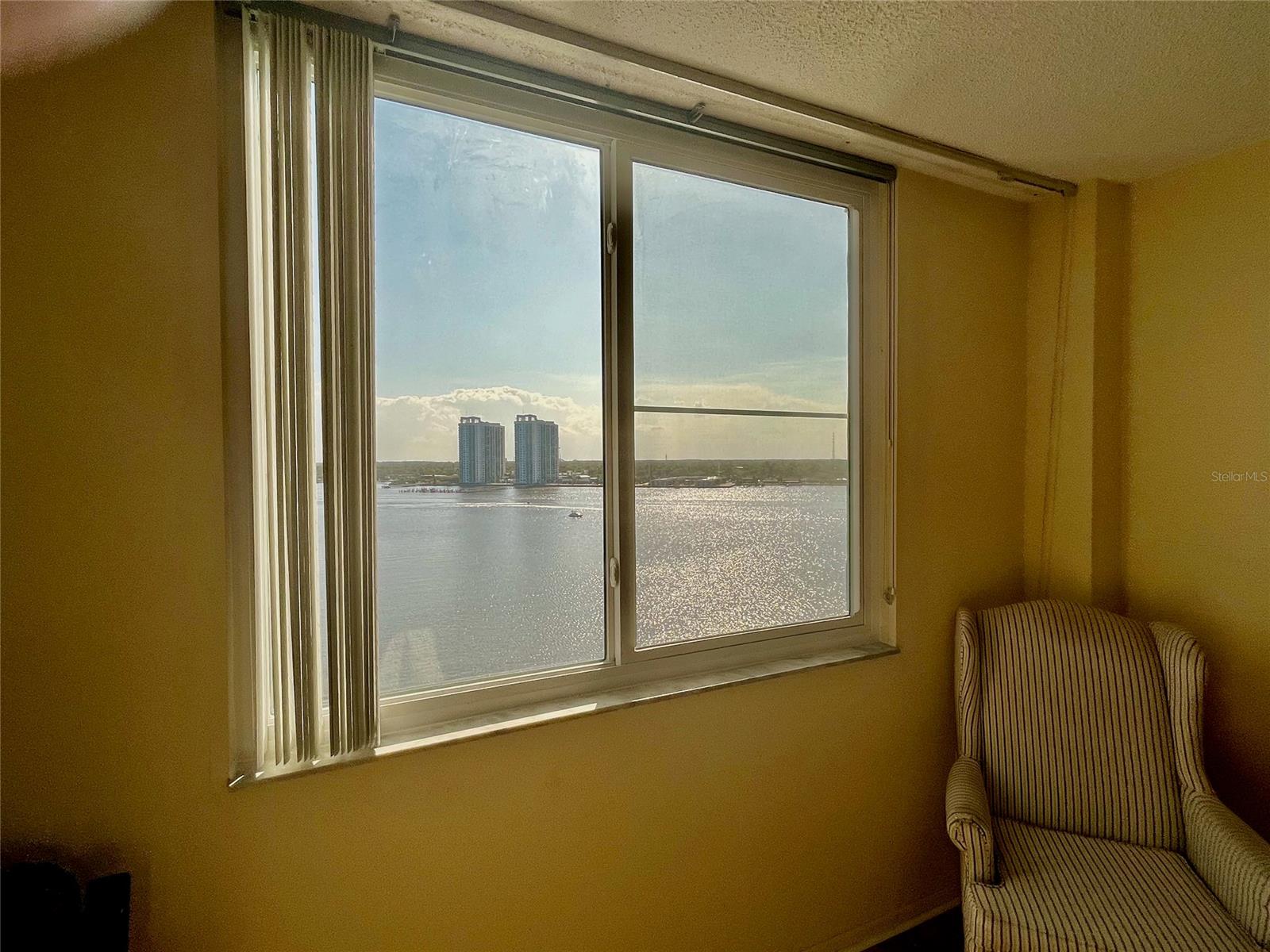 Bayshore Bath & Tennis Club Condo - Residential