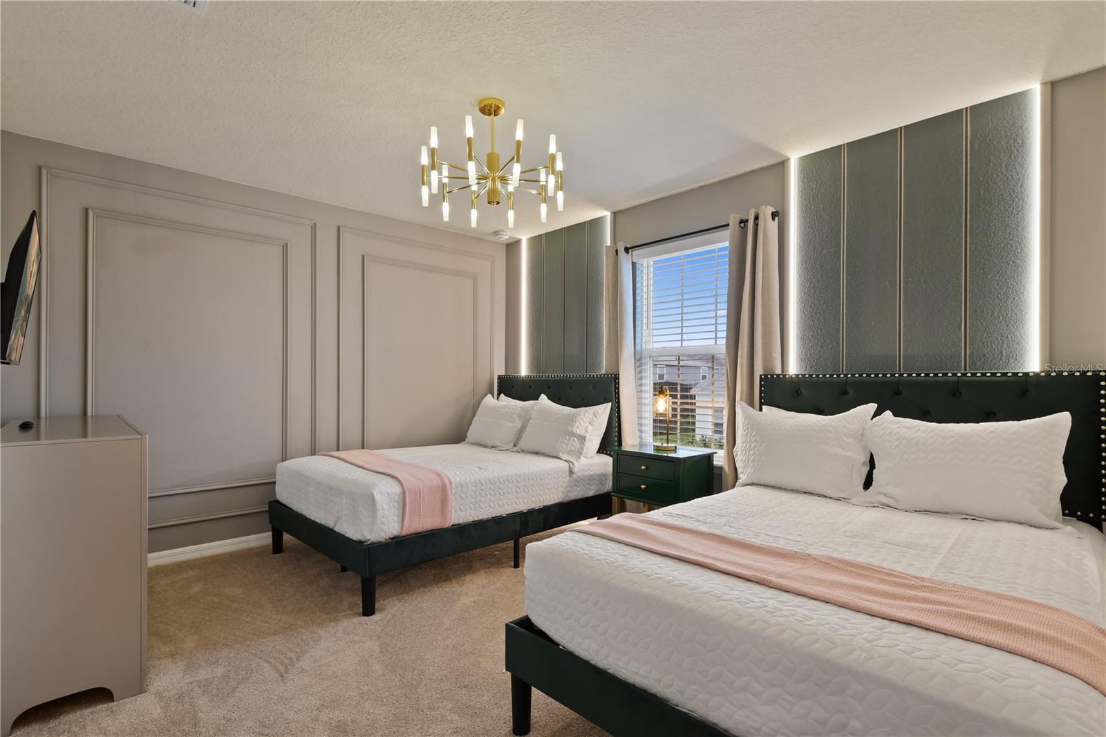 WINDSOR ISLAND RESIDENCE PH 2B - Residential