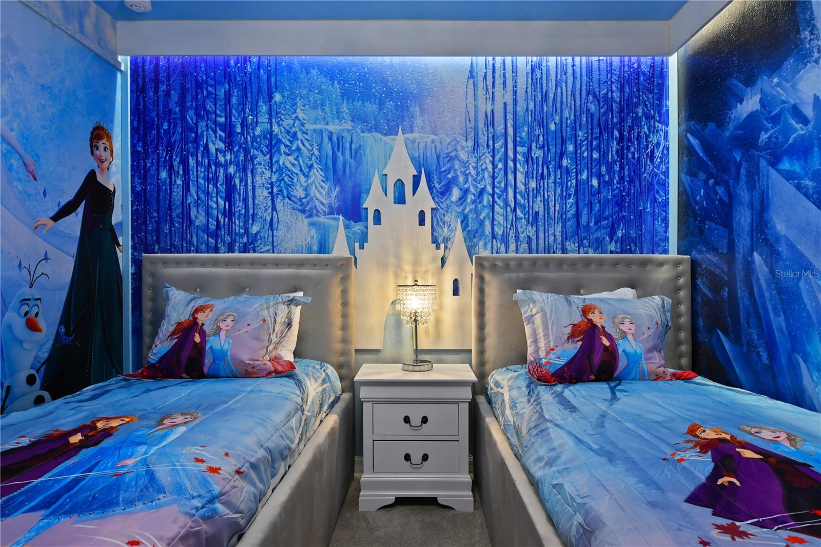 WINDSOR ISLAND RESIDENCE PH 2B - Residential