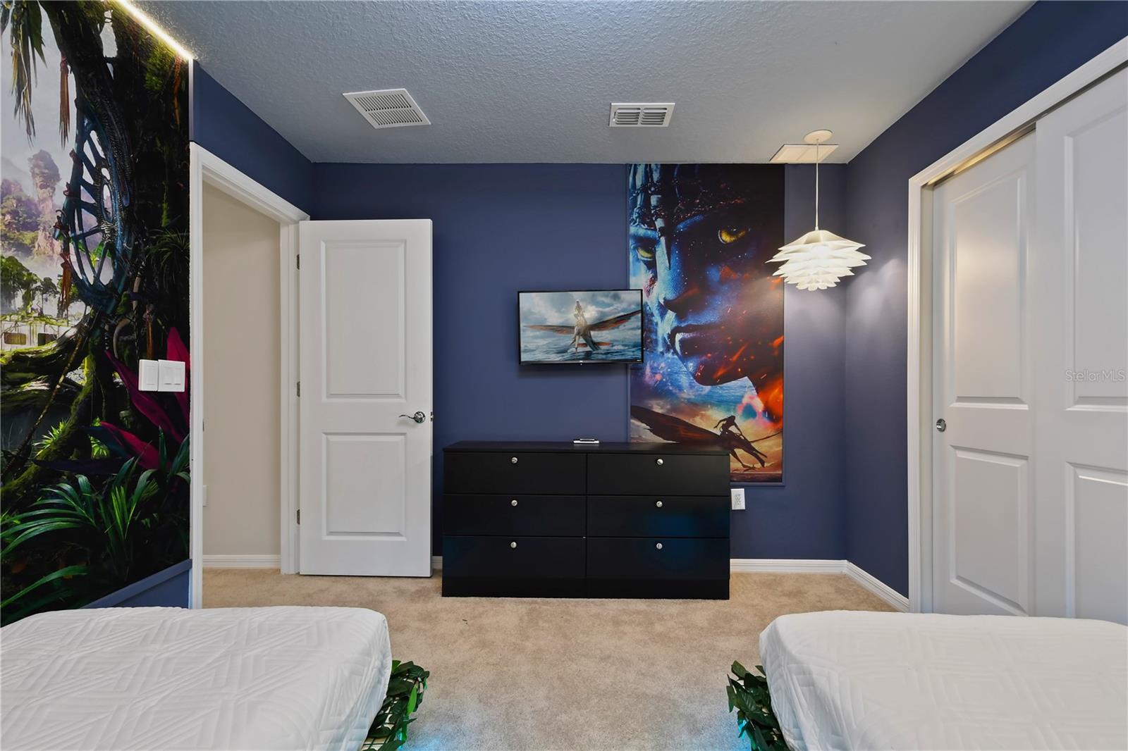 WINDSOR ISLAND RESIDENCE PH 2B - Residential