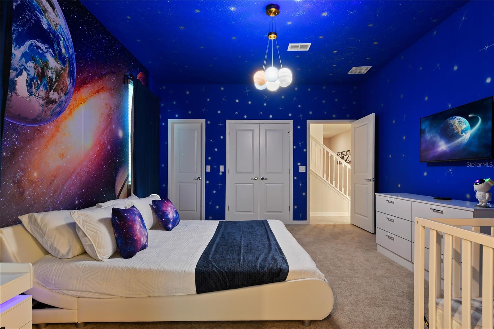 WINDSOR ISLAND RESIDENCE PH 2B - Residential