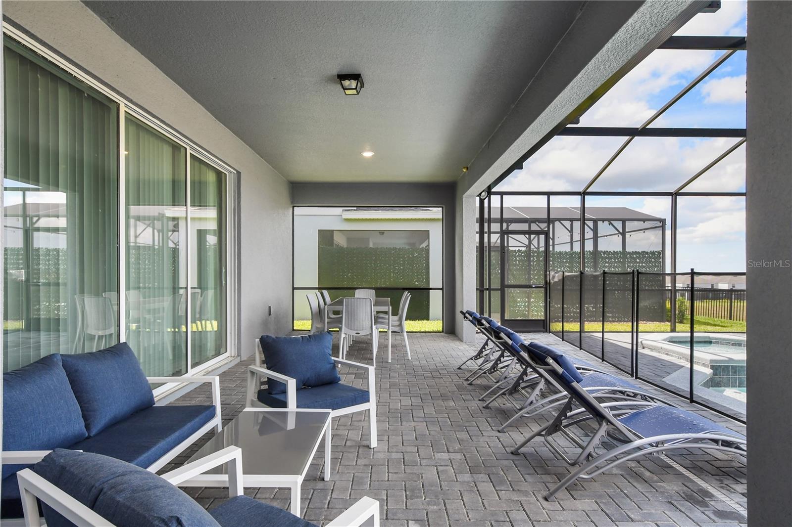 WINDSOR ISLAND RESIDENCE PH 2B - Residential