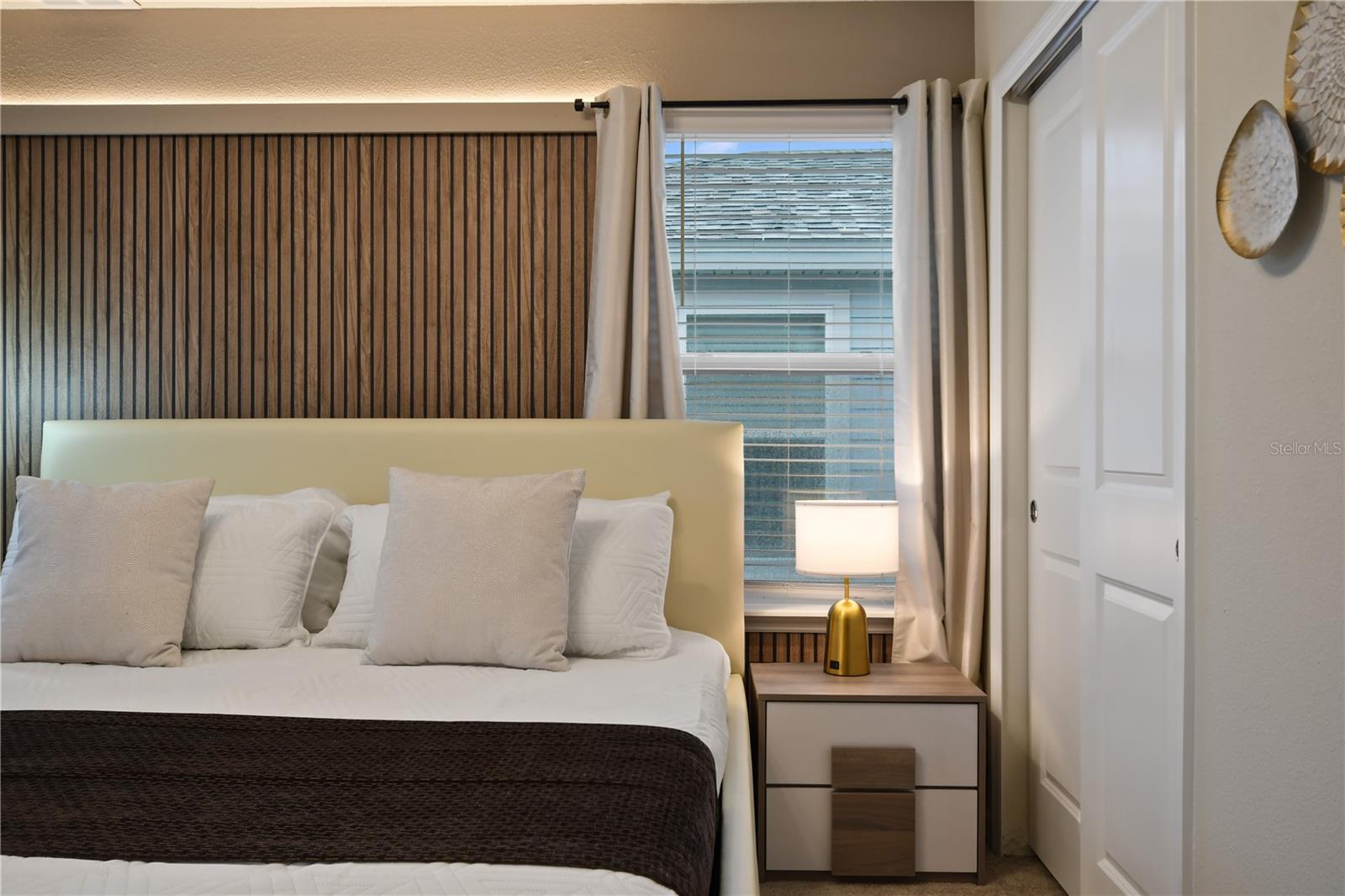 WINDSOR ISLAND RESIDENCE PH 2B - Residential