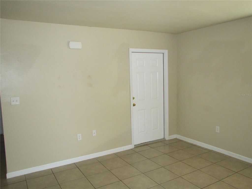 Photo of 464 Hippel Street, Port Charlotte, FL 33954 (MLS # C7518574)