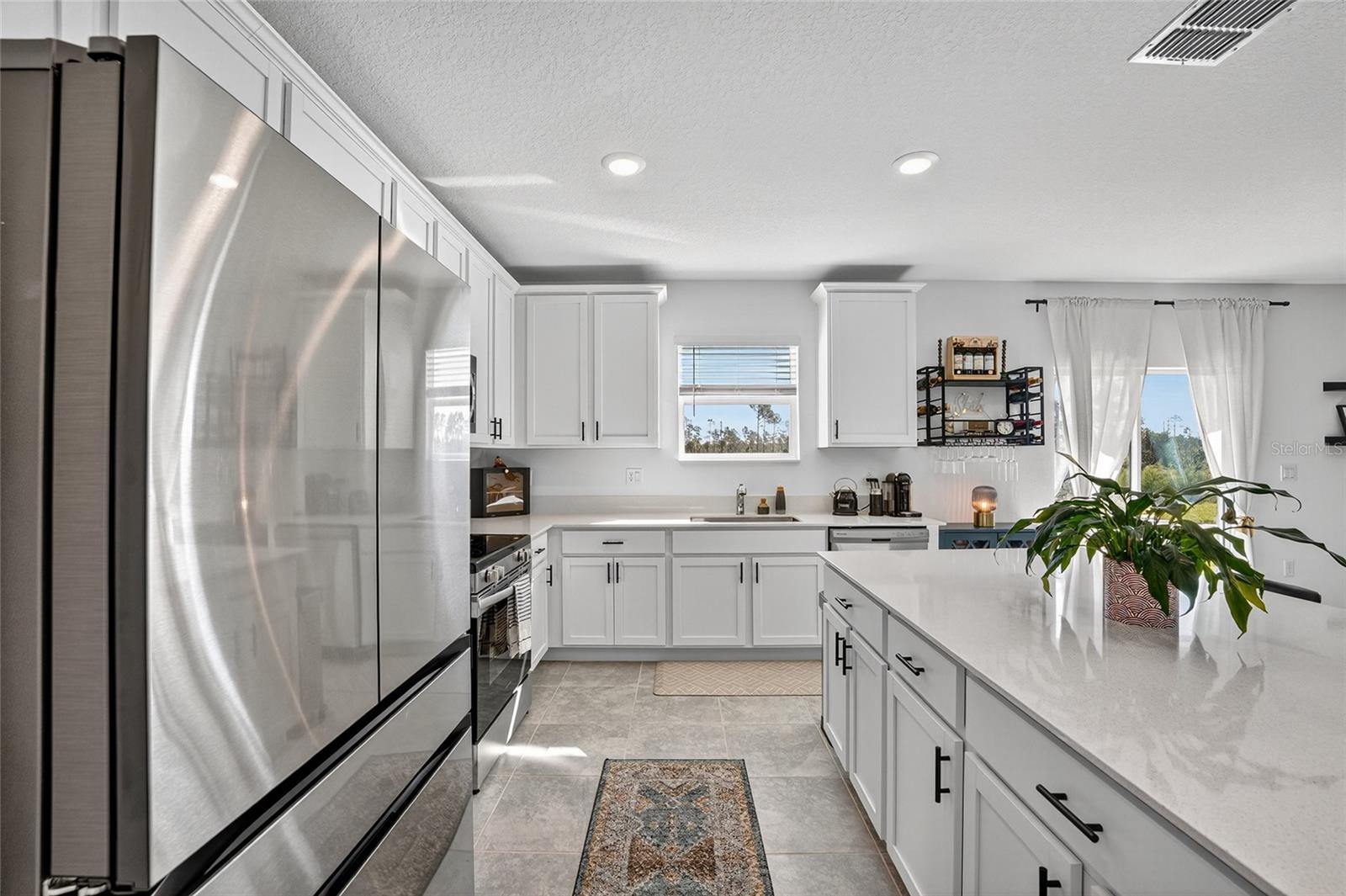 2232 GREEN VALLEY STREET