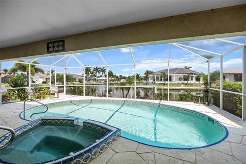 Single Family Residence in PUNTA GORDA FL 1116 MINEO DRIVE 2.jpg