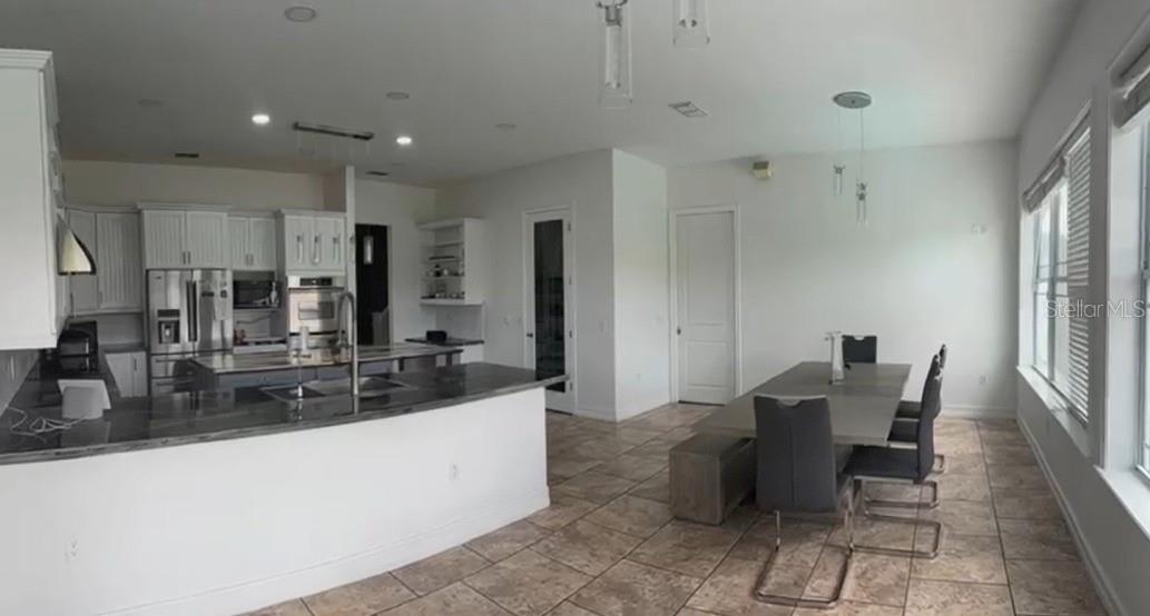 24920 SE HIGHWAY 450
