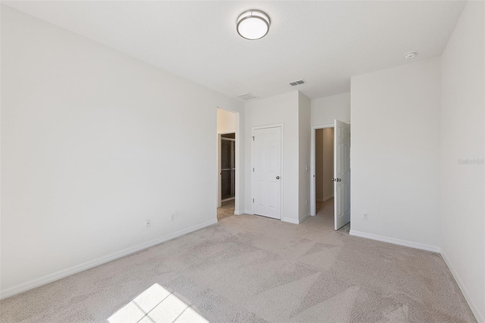 WHITETAIL RUN - Residential