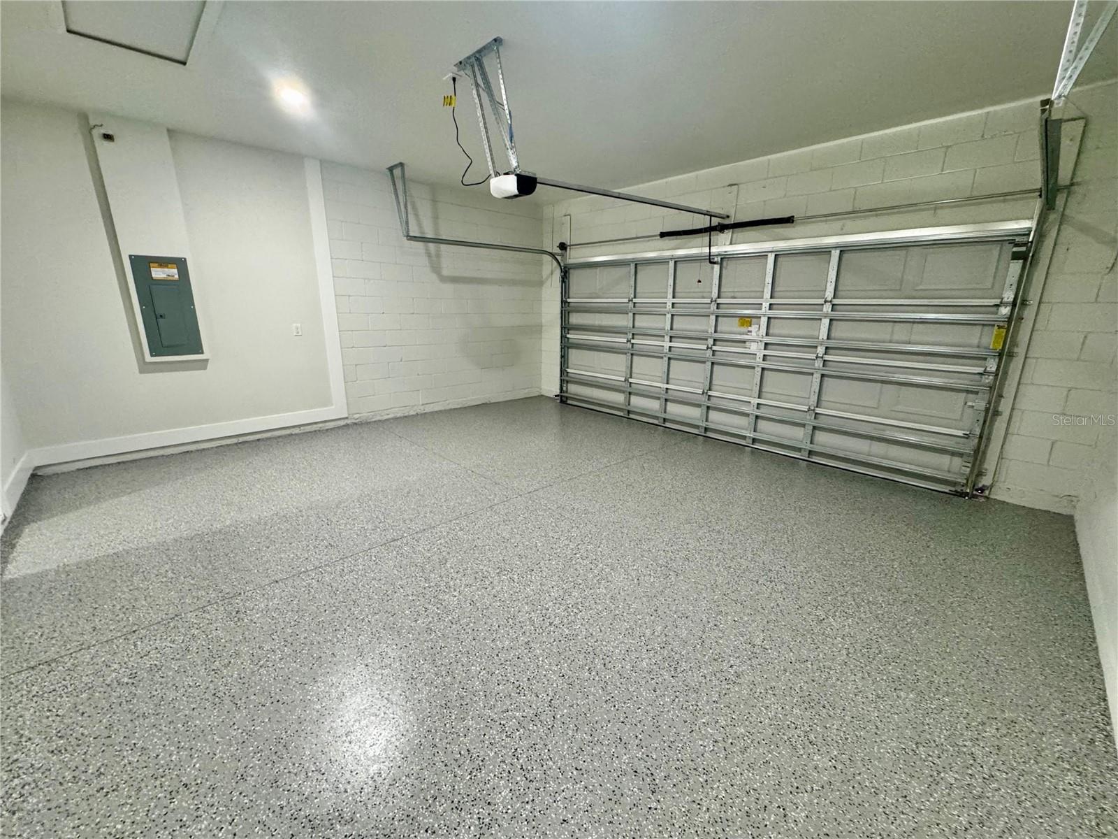 CITRUS SPGS UNIT 22 - Residential