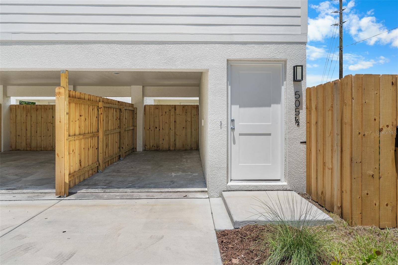 WOODSTOCK SUB - Residential Lease