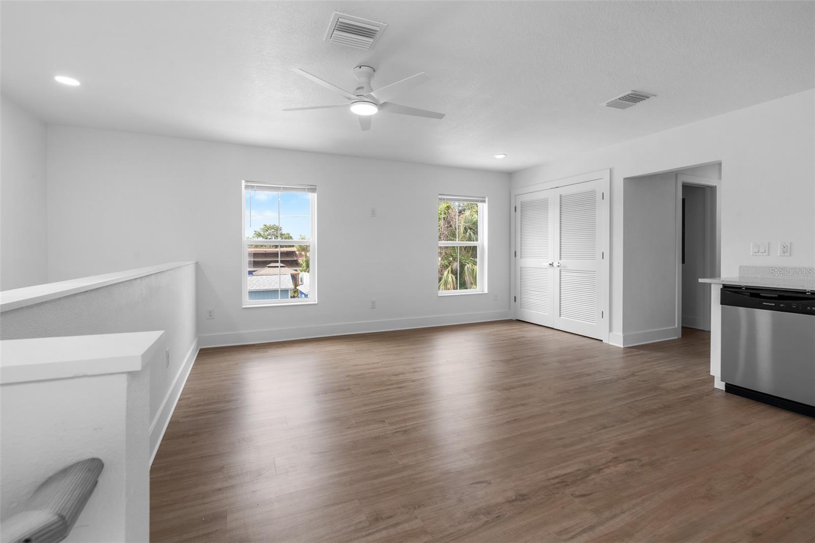 WOODSTOCK SUB - Residential Lease