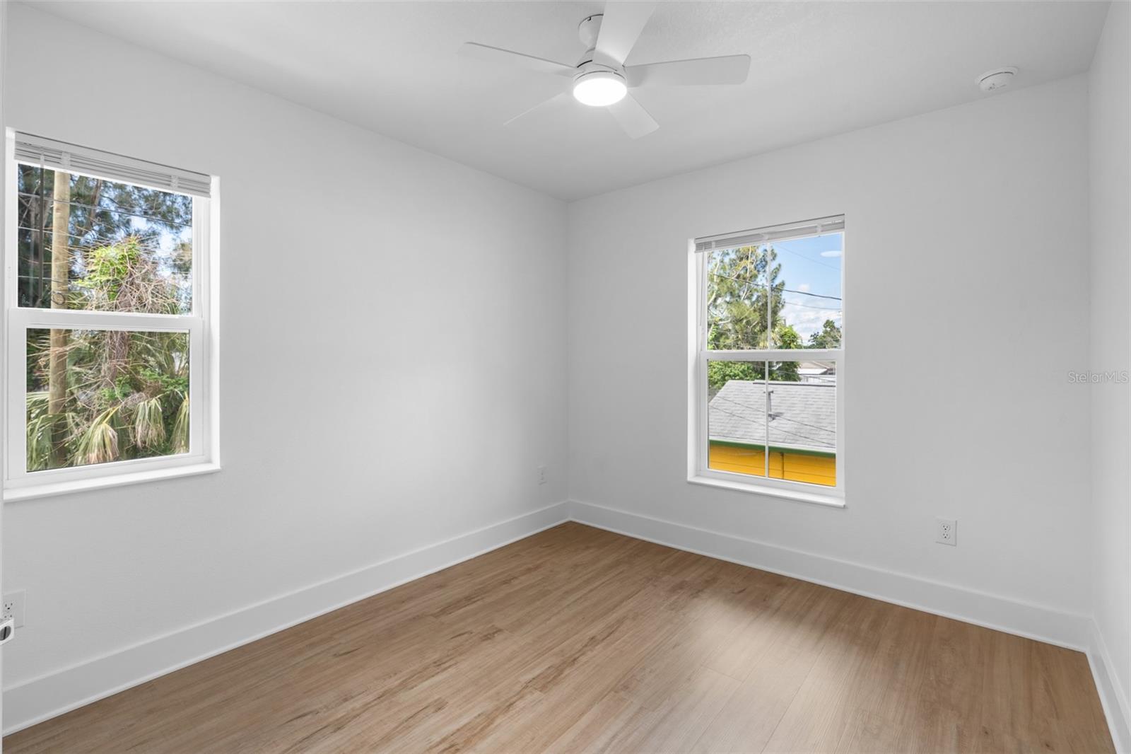 WOODSTOCK SUB - Residential Lease