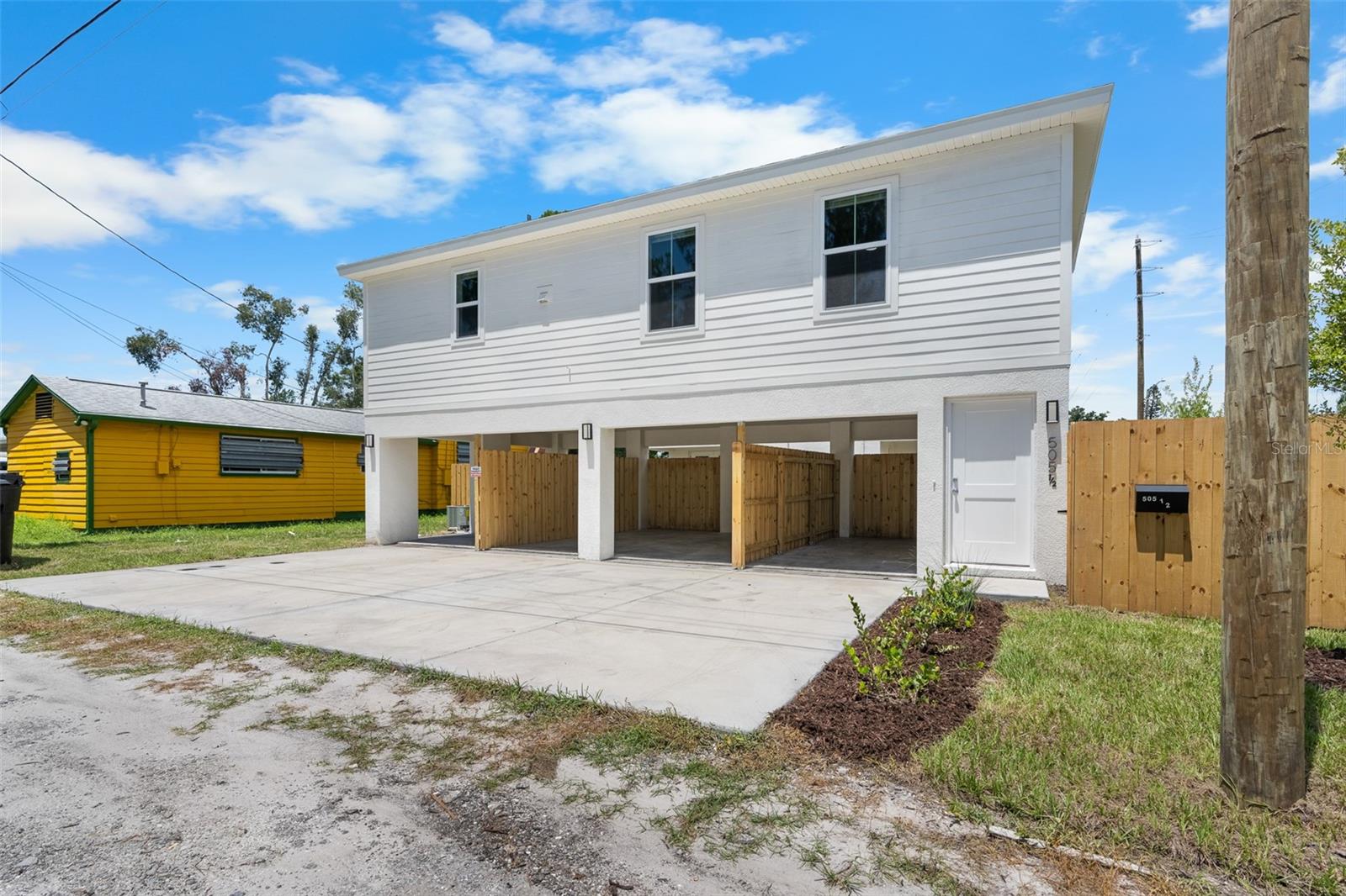 WOODSTOCK SUB - Residential Lease