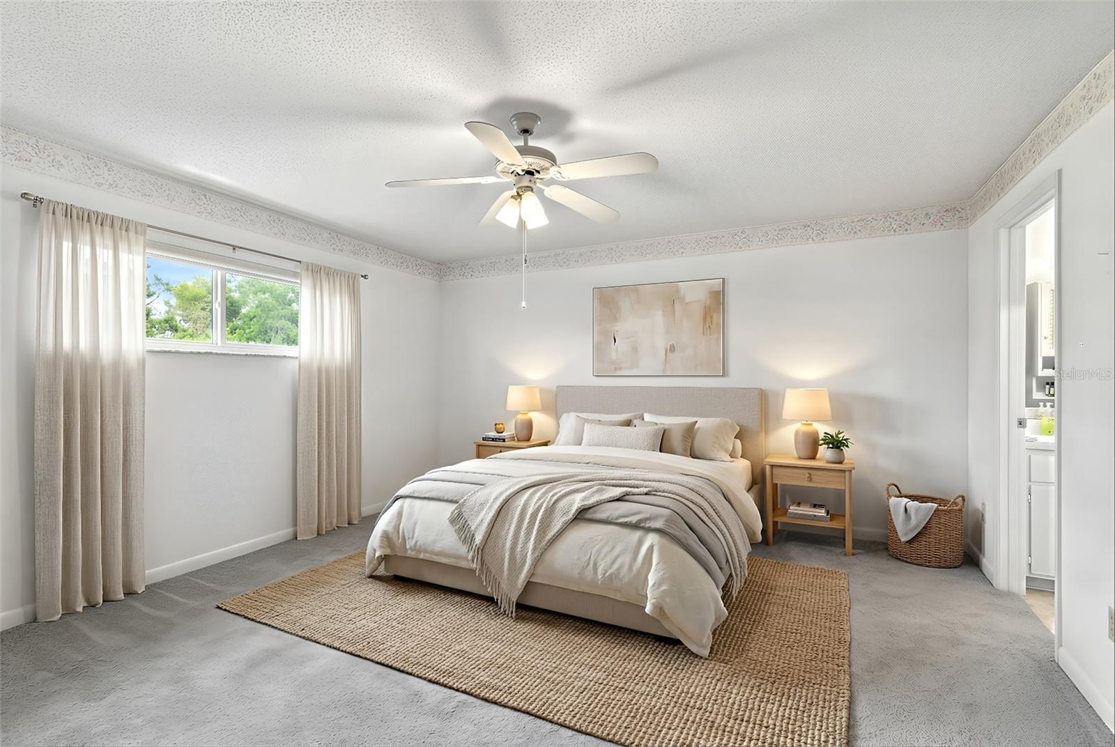 CIRCLE SQUARE WOODS - Residential