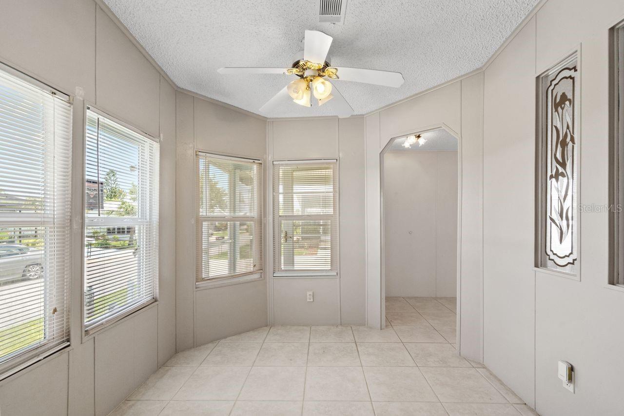 749 RIVERVIEW CIRCLE