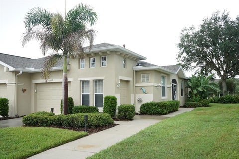Photo of 2032 Inverness Greens Drive #76, Sun City Center, FL 33573 (MLS # TB8542384)