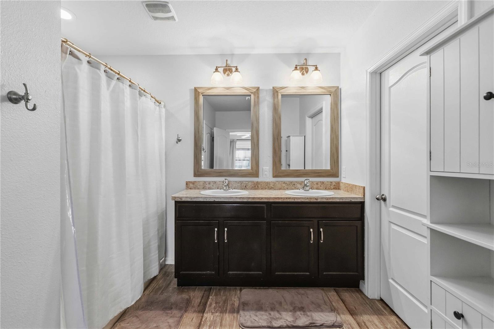 DEL TIERRA PH I - Residential