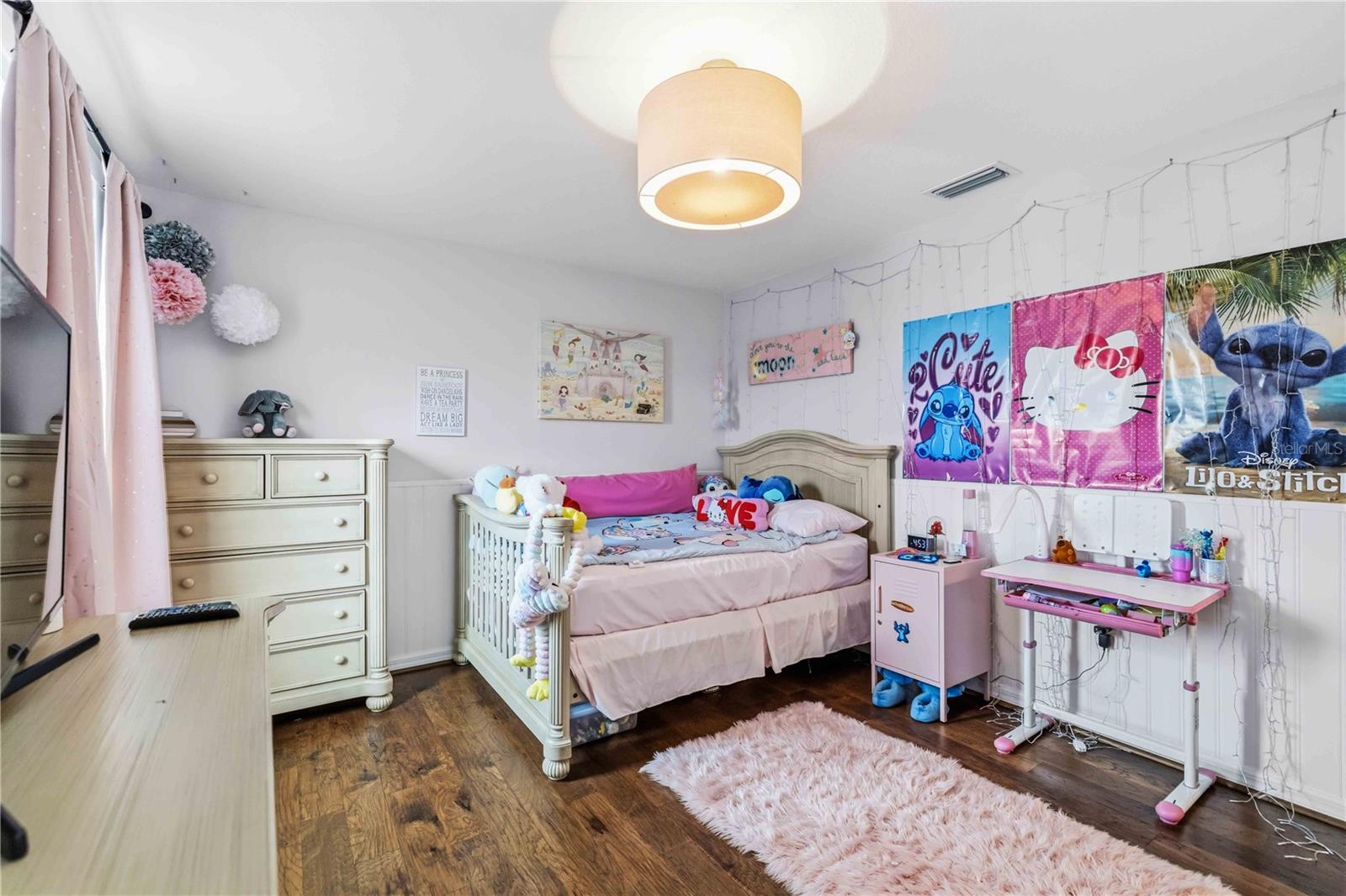 DEL TIERRA PH I - Residential