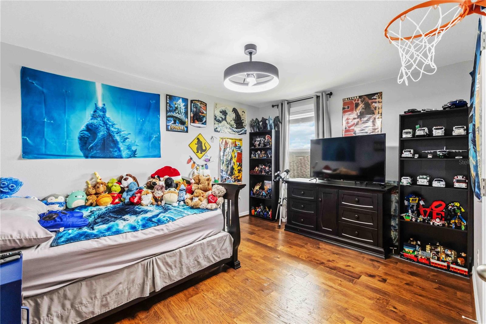 DEL TIERRA PH I - Residential