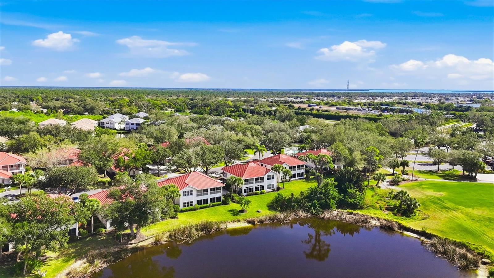 RIVERWOOD - Residential