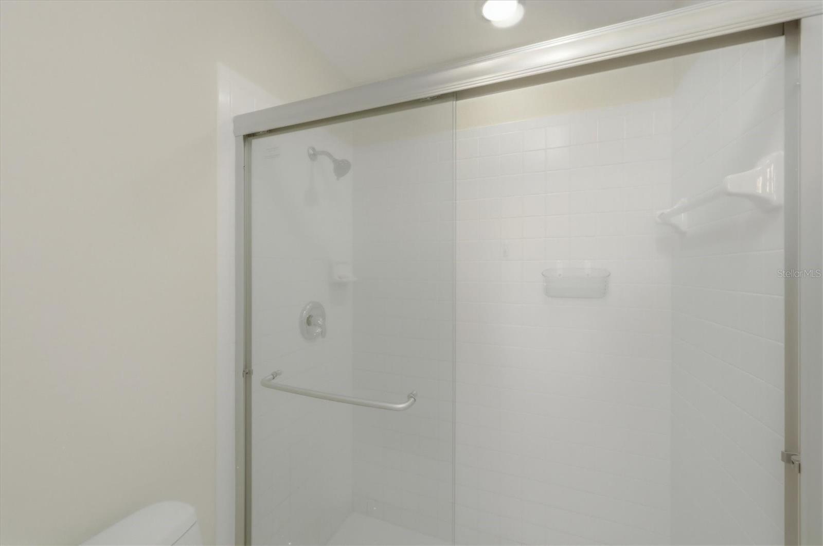 RIVERWOOD - Residential