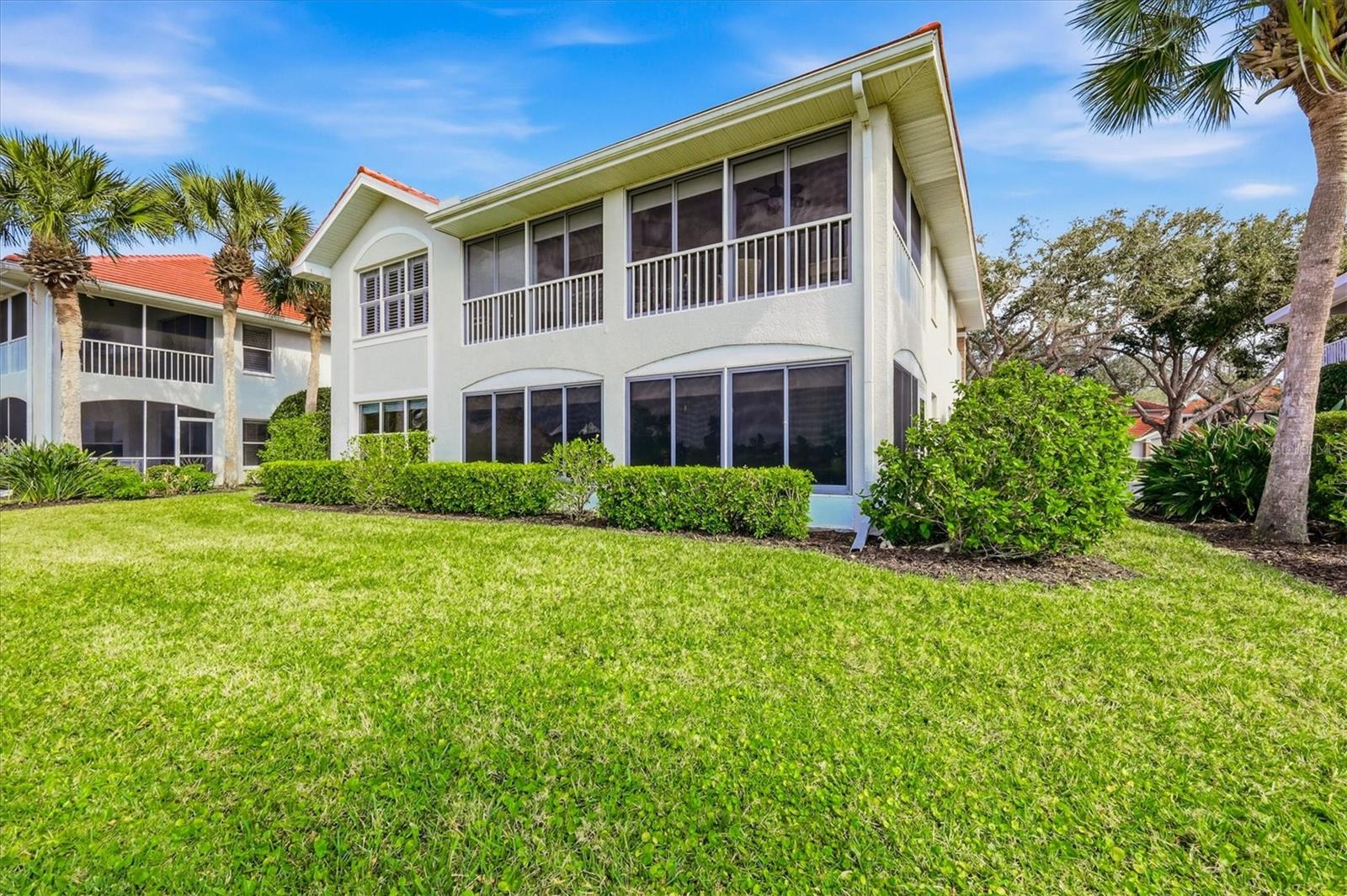 RIVERWOOD - Residential