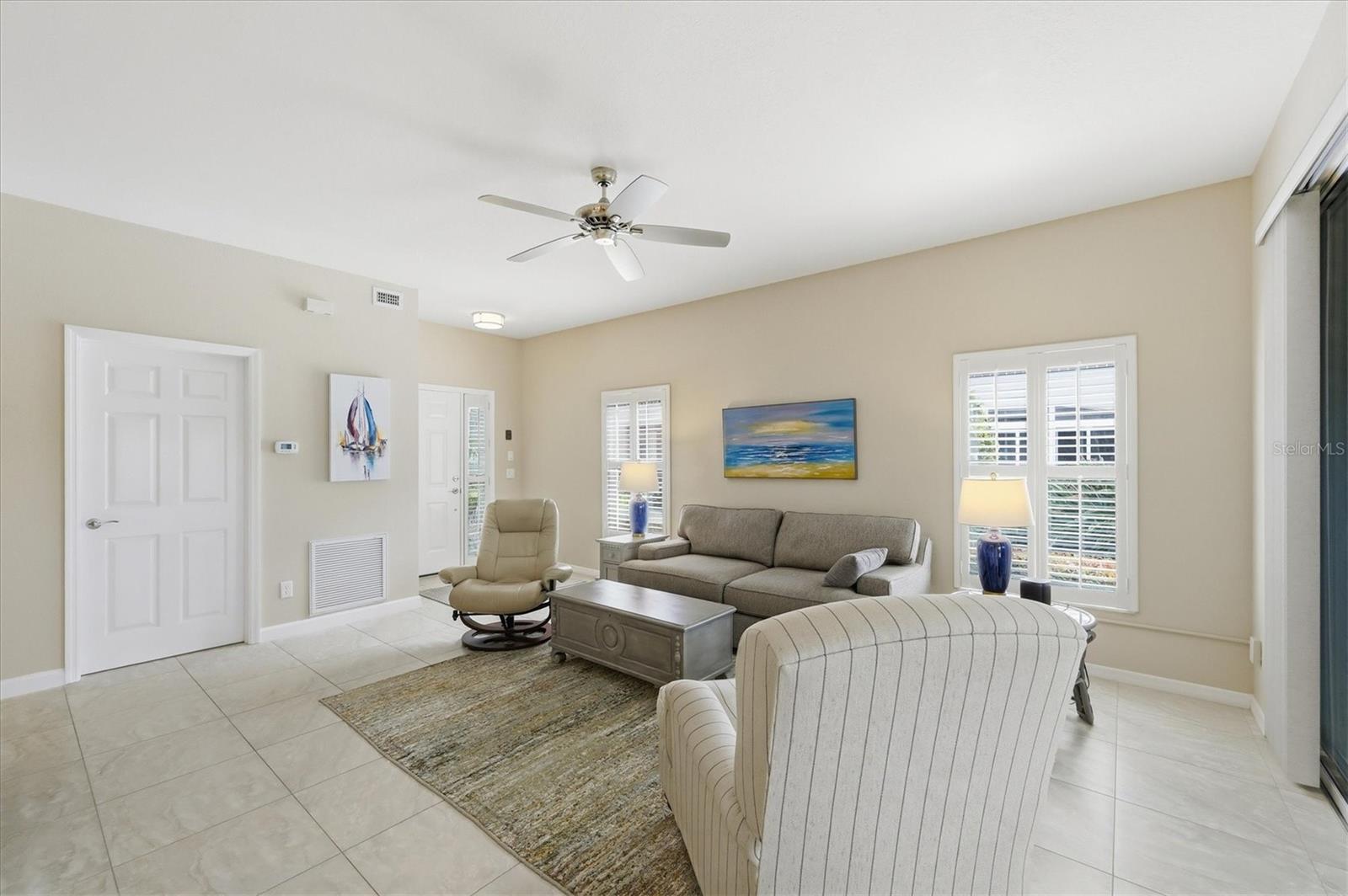 RIVERWOOD - Residential