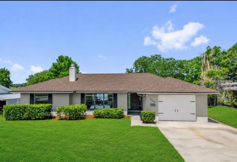 Photo of 1020 S Scenic Highway, Lake Wales, FL 33853 (MLS # O6408036)