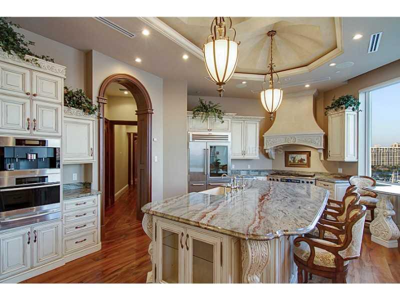 LA BELLASARA - Residential