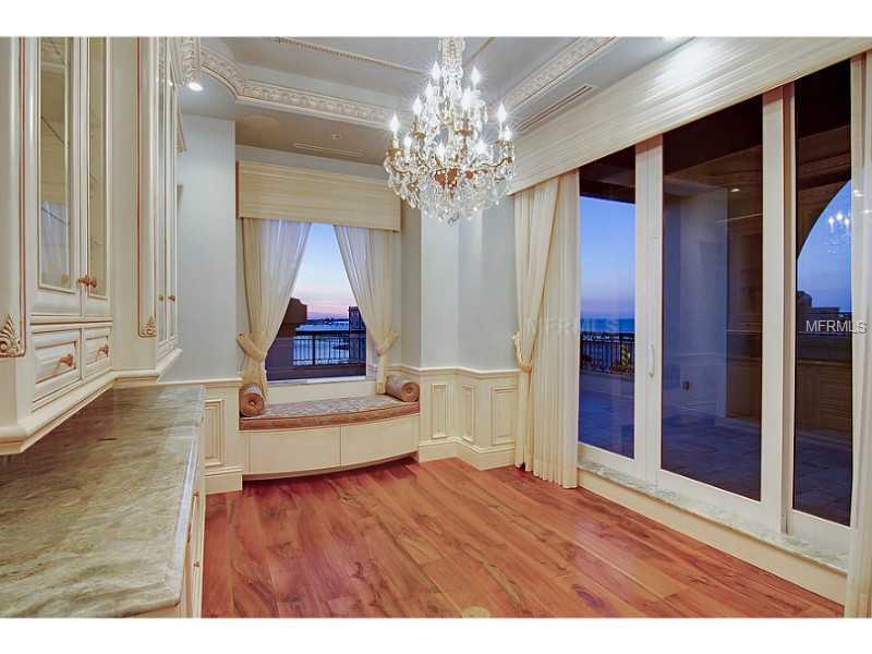 LA BELLASARA - Residential