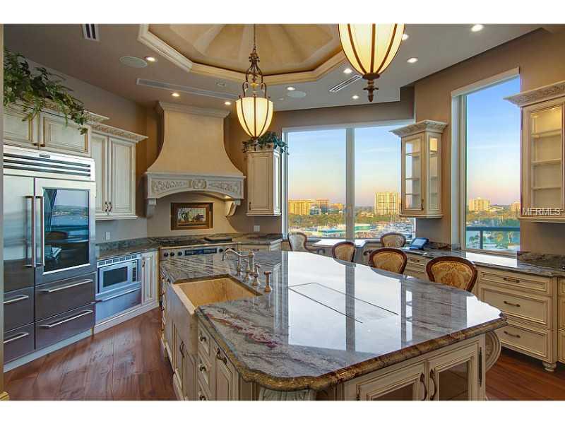 LA BELLASARA - Residential