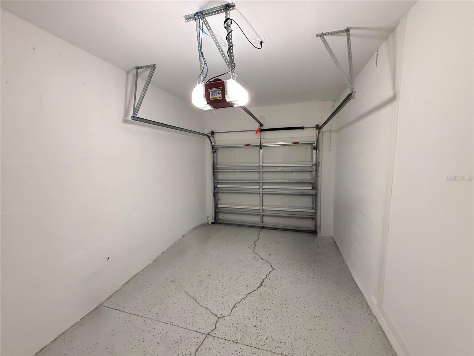 OAK CREEK PRCL 8 PH 1 - Residential